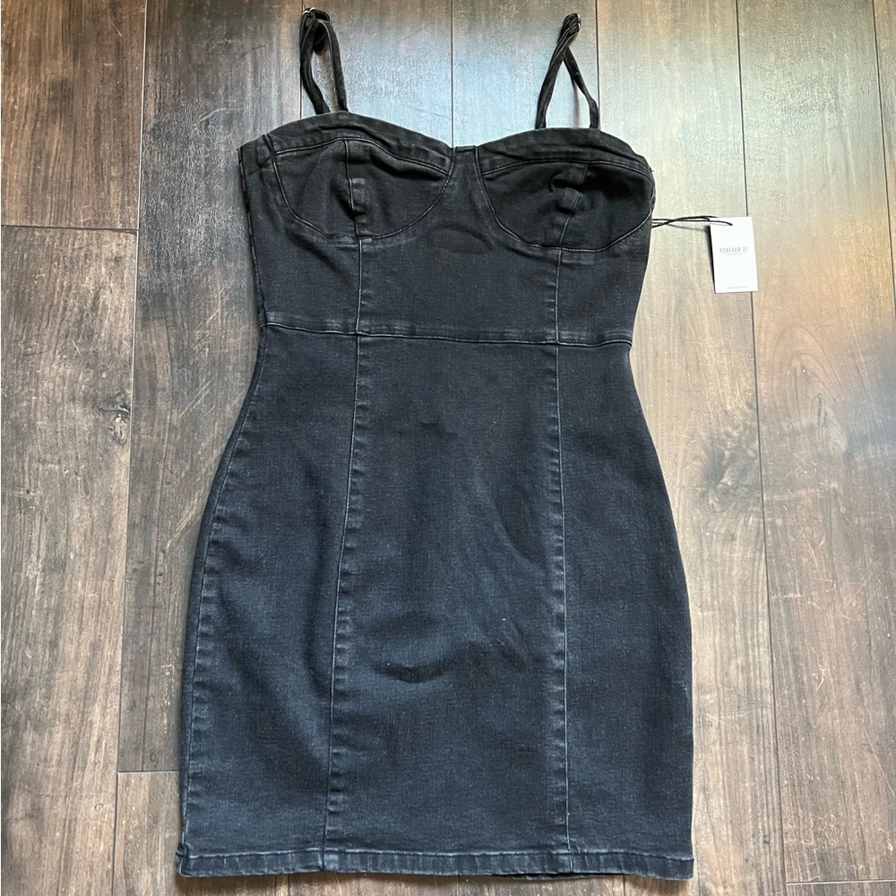 Black forever 21 dress